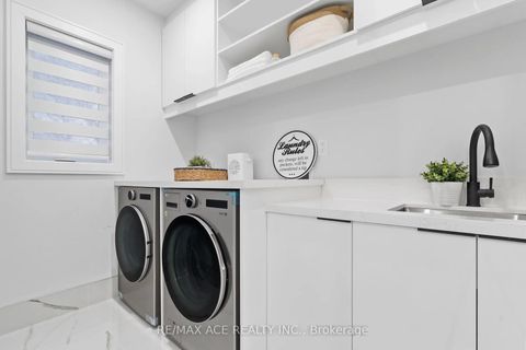 Photo 34 at 251 Kennedy Road, Cliffside, Toronto