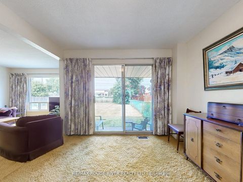 Photo 10 at 92 Purvis Crescent, Malvern, Toronto