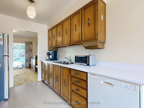 Photo 12 at 92 Purvis Crescent, Malvern, Toronto