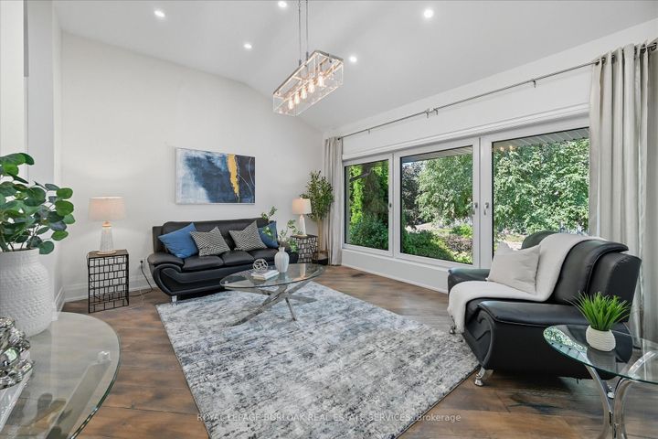 Photo 3 at 568 Dynes Road, Roseland, Burlington