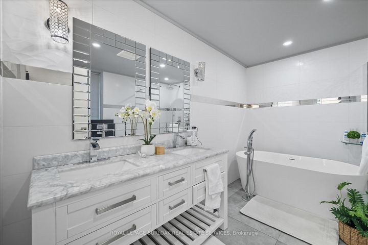 Photo 18 at 568 Dynes Road, Roseland, Burlington