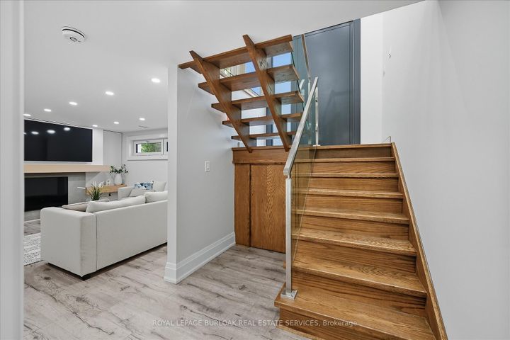 Photo 24 at 568 Dynes Road, Roseland, Burlington