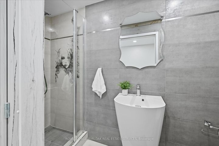 Photo 33 at 568 Dynes Road, Roseland, Burlington