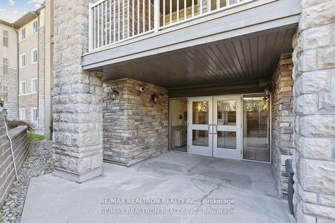 Photo 4 at 103 - 684 Warden Avenue, Birchmount, Toronto