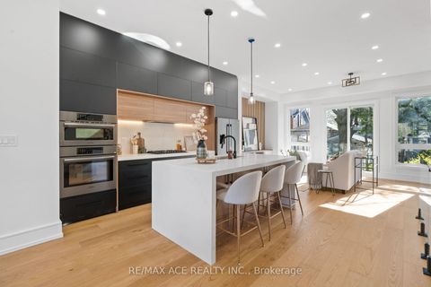 Photo 14 at 122 Warden Avenue, Cliffside, Toronto