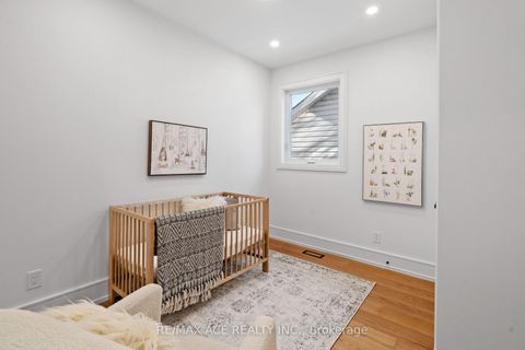 Photo 20 at 122 Warden Avenue, Cliffside, Toronto