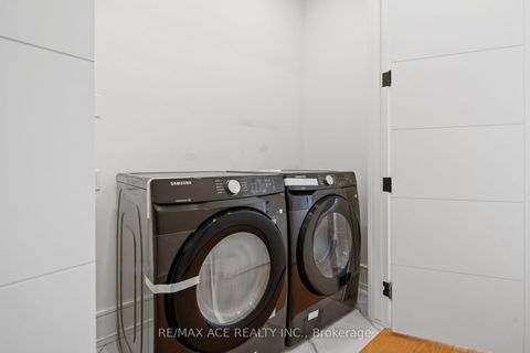 Photo 21 at 122 Warden Avenue, Cliffside, Toronto