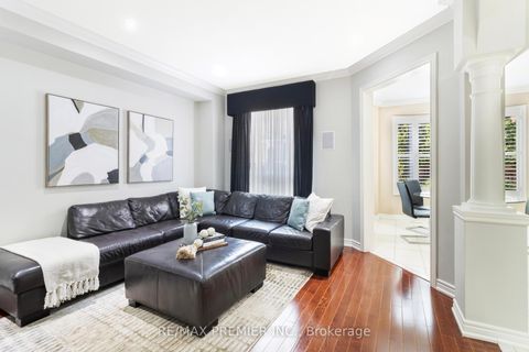 Photo 13 at 64 Leameadow Road, Patterson, Vaughan Photo 13 at 64 Leameadow Road, Patterson, Vaughan