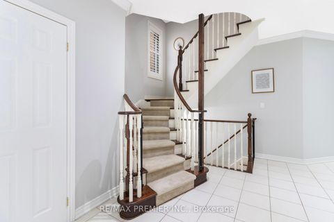 Photo 23 at 64 Leameadow Road, Patterson, Vaughan Photo 23 at 64 Leameadow Road, Patterson, Vaughan