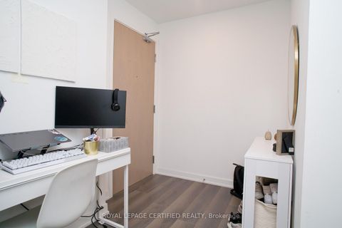 Photo 4 at 1905 - 125 Blue Jays Way, Bay Street Corridor, Toronto