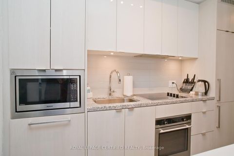 Photo 6 at 1905 - 125 Blue Jays Way, Bay Street Corridor, Toronto