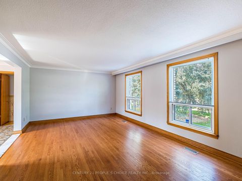 Photo 6 at 110 Houston Road, West Woodbridge, Vaughan