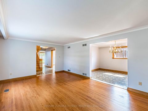 Photo 7 at 110 Houston Road, West Woodbridge, Vaughan