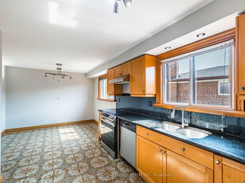 Photo 17 at 110 Houston Road, West Woodbridge, Vaughan
