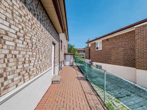 Photo 45 at 110 Houston Road, West Woodbridge, Vaughan