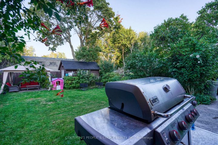 Photo 33 at 365 Division Street, O'Neill, Oshawa