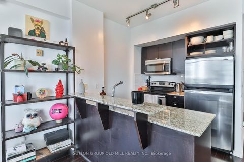 Photo 9 at 2210 - 103 The Queensway, Swansea, Toronto