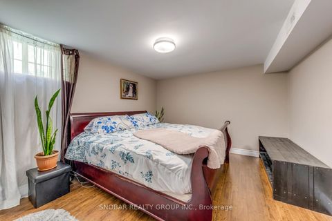 Photo 20 at 5 Earldown Drive, Richview, Toronto
