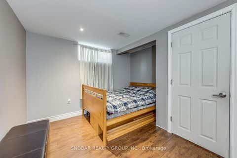 Photo 23 at 5 Earldown Drive, Richview, Toronto