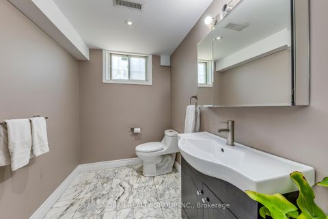 Photo 24 at 5 Earldown Drive, Richview, Toronto
