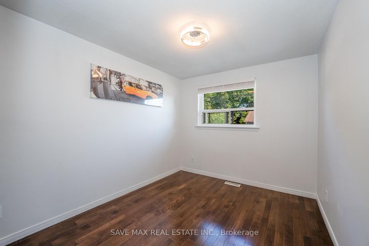 Photo 21 at 93 Archdekin Drive, Queen Street Corridor, Brampton