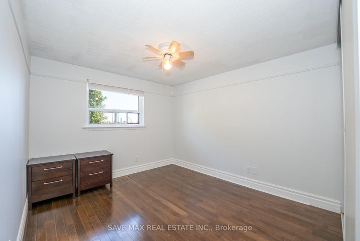 Photo 23 at 93 Archdekin Drive, Queen Street Corridor, Brampton