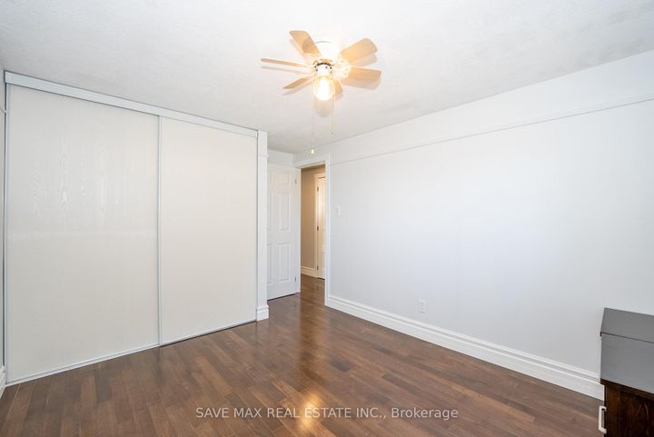 Photo 24 at 93 Archdekin Drive, Queen Street Corridor, Brampton