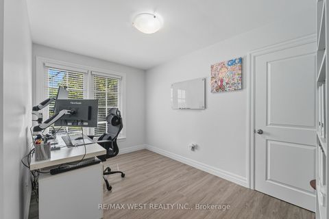 Photo 10 at 204 Jeffcoat Drive, Clairville, Toronto