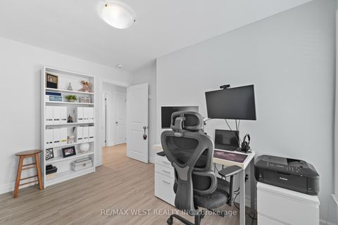 Photo 11 at 204 Jeffcoat Drive, Clairville, Toronto