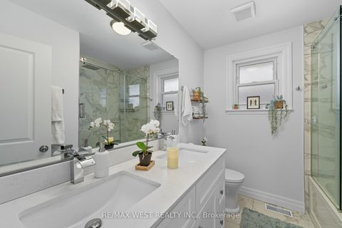 Photo 12 at 204 Jeffcoat Drive, Clairville, Toronto