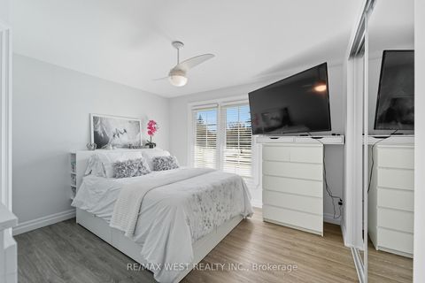 Photo 15 at 204 Jeffcoat Drive, Clairville, Toronto