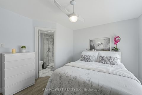 Photo 16 at 204 Jeffcoat Drive, Clairville, Toronto