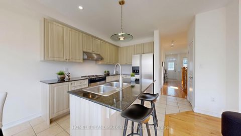 Photo 8 at 116 Pelee Avenue, Kleinburg, Vaughan