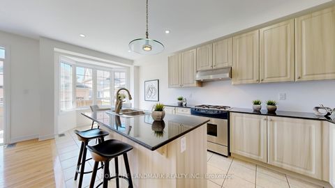 Photo 9 at 116 Pelee Avenue, Kleinburg, Vaughan