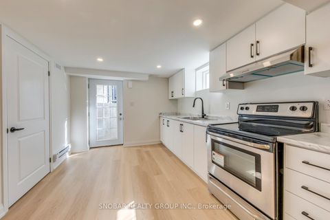 Photo 21 at 9 Berry Creek Drive, Kipling, Toronto