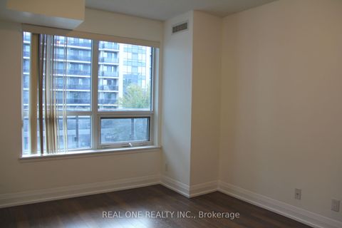 Photo 6 at 510 - 376 Highway 7, Doncrest, Richmond Hill