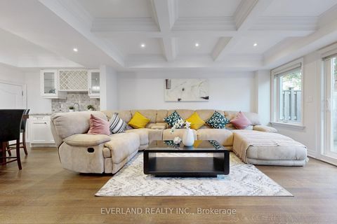 Photo 3 at 160B Finch Avenue E, Willowdale East, Toronto