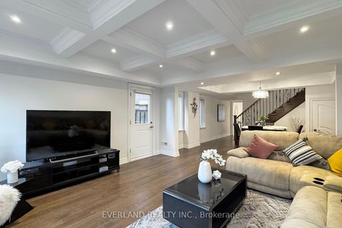 Photo 4 at 160B Finch Avenue E, Willowdale East, Toronto
