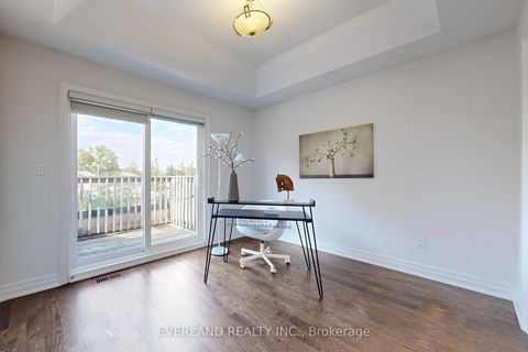 Photo 24 at 160B Finch Avenue E, Willowdale East, Toronto