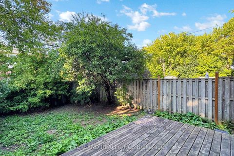 Photo 28 at 160B Finch Avenue E, Willowdale East, Toronto