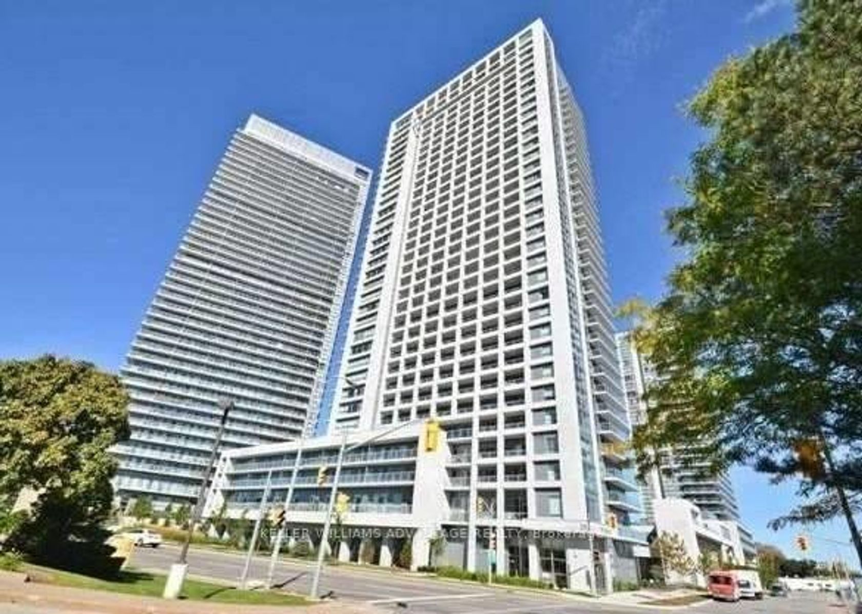 3005 - 275 Yorkland Road E, Henry Farm, Toronto 