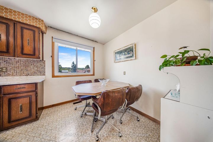 Photo 11 at 103 Forest Hill Crescent, Red Hill, Hamilton