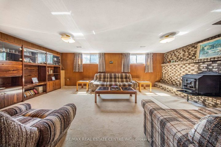 Photo 22 at 103 Forest Hill Crescent, Red Hill, Hamilton