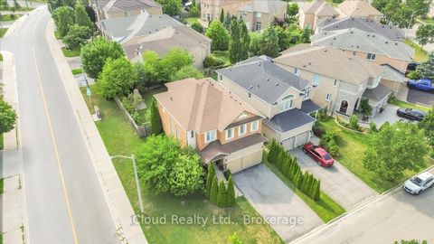 Photo 23 at 1 Vitlor Drive, Oak Ridges, Richmond Hill