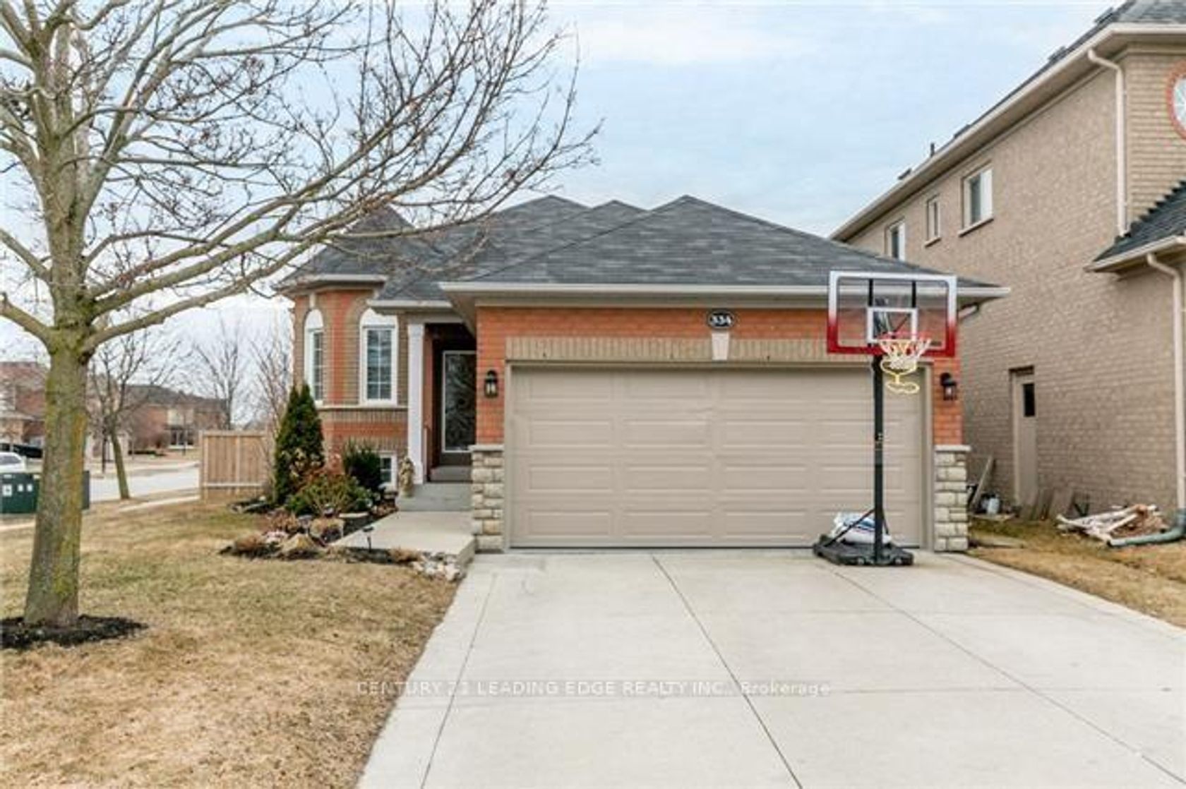 334 Clearmeadow Boulevard, Summerhill Estates, Newmarket 2