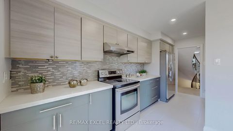 Photo 8 at 80 Eagleview Crescent, Steeles, Toronto