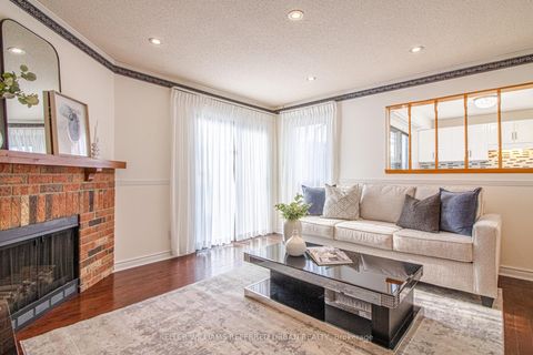 Photo 8 at 63 Holmbush Crescent, Steeles, Toronto