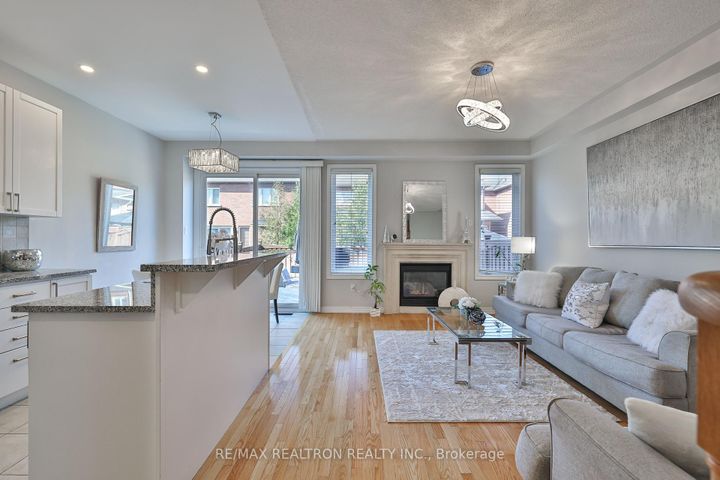 Photo 8 at 55 Stookes Crescent, Jefferson, Richmond Hill