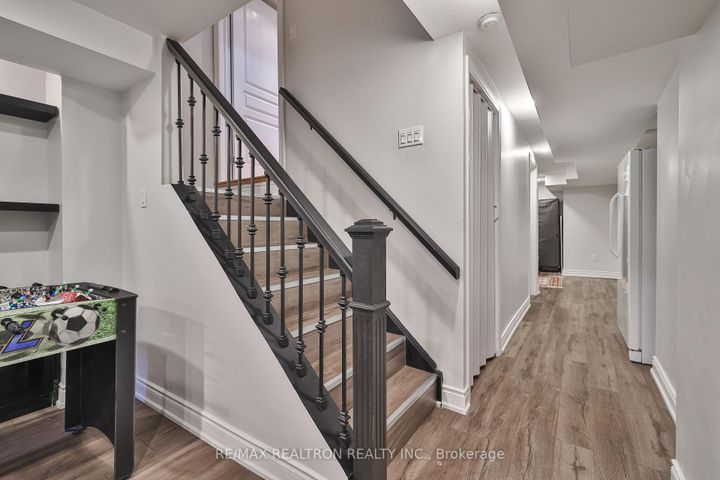 Photo 33 at 55 Stookes Crescent, Jefferson, Richmond Hill