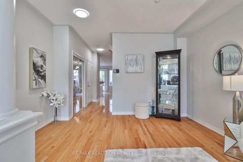 Photo 2 at 55 Stookes Crescent, Jefferson, Richmond Hill